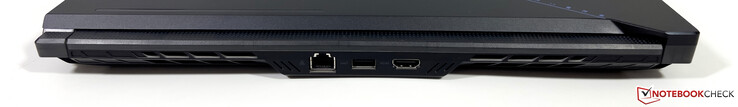 Rückseite: 2,5-GBit/s-Ethernet, USB-A 3.2 Gen.2, HDMI 2.1