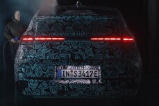 Nach ersten Skizzen zeigt sich der neue Audi A2 e-tron nun real in Tarnfolie bei Testfahrten auf Eis und Schnee in Nordschweden und im Windkanal.