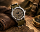 Die Timex-Felduhren TW2Y89500 und TW2Y89400 werden mit einem Quarzwerk ausgeliefert.