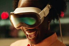 Apple Vision Pro bietet zum Launch kaum Features, die das iPhone nicht auch unterstützt. (Bld: Apple)