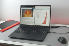Das Lenovo ThinkPad L16 Gen 1 AMD kommt in unserem Test auf eine Gesamtwertung von 85% (Bildquelle: Mario Petzold)