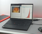 Das Lenovo ThinkPad L16 Gen 1 AMD kommt in unserem Test auf eine Gesamtwertung von 85% (Bildquelle: Mario Petzold)