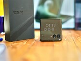 Das Motorola Razr 70 Plus spart an einigen Stellen und wirkt dennoch hochwertig.