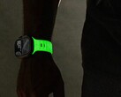 Das neueste Armband von Nomad leuchtet im Dunkeln. (Bild: Nomad)