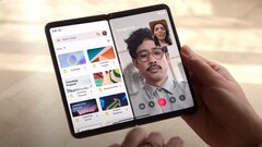 Das seit Kurzem offiziell bestellbare Google Pixel Fold kann unter Umständen recht schnell kaputt gehen, warnt ein Tester. (Bild: Google, editiert)