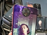 Diese Vivo NEX 2-Variante hat offenbar vier Kameras, andere zeigen nur eine Triple-Cam.