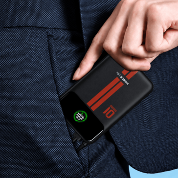 Honor Life Powerbank in der Hosentasche