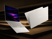 Das Yoga Slim 7i Aura Edition (14IPH11) ist jetzt mit zwei günstigeren Intel Panther Lake Prozessor Optionen erhältlich.