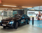 Bosch und Daimler erhalten Zulassung für fahrerloses Parken ohne menschliche Überwachung.