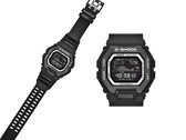 Die Casio G-Shock GBX100SFJ-1 zeichnet sich durch ein elegantes, komplett schwarzes Design sowie ein kontrastreiches Negativdisplay aus