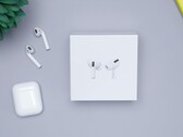 Die AirPods sind nach wie vor Kassenschlager. (Bild: Daniel Romero, Unsplash)