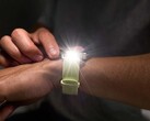 Die Venu 4 kommt auch mit einer Taschenlampe