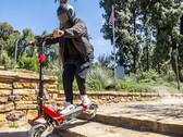 Phoenix: Für Deutschland zu leistungsstarker E-Scooter ist erhältlich (Bildquelle: Splach)