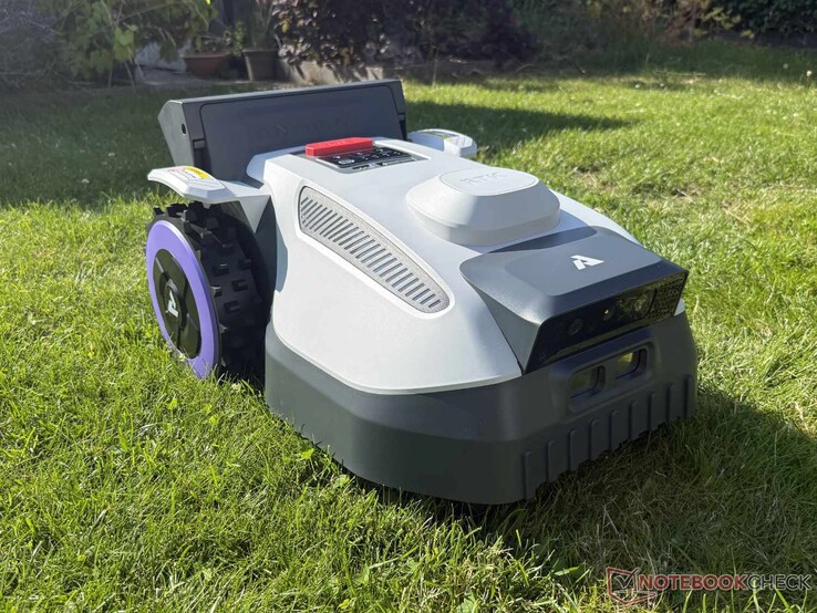 Anthbot N8 hier noch ohne Korb