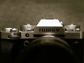 Die abgebildete Fujifilm X-T5 soll bald einen Nachfolger erhalten.