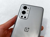 Mit dem OnePlus 9 Pro gehen die Chinesen offenbar eine Kooperation mit dem schwedischen Kamera-Hersteller Hasselblad ein. (Bild via Dave2D)