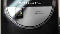 So soll offenbar das runde Kamera-Modul der Hasselblad-Kamera mit MariSilicon ISP-Chip im Oppo Find X6 Pro aussehen.