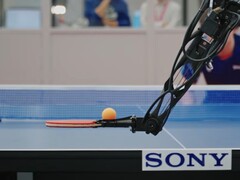 Sonys Tischtennis-Roboter schlägt Elite-Spieler. 