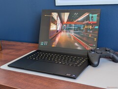 Das neue Razer Blade 16 wird im HDR-Betrieb sehr viel heller als der Vorgänger