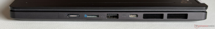 Rechts: Power-Button, MicroSD-Kartenleser, USB-A 3.2 Gen.2 (10 GBit/s), USB-C 4.0 (40 GBit/s, DisplayPort, Power Delivery)