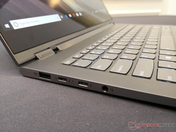 Watchband-Gelenk wurde durch ein traditionelles Scharnier ersetzt