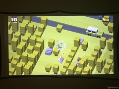 Selbst einfache Spiele wie Crossy Road sind fast unspielbar