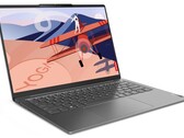 Amazon-Deal: Lenovo Yoga Slim 6 mit OLED-Display samt 100 % DCI-P3, AMD Ryzen 5 7640U Hexa-Core und 16 GB RAM (Bild: Lenovo)