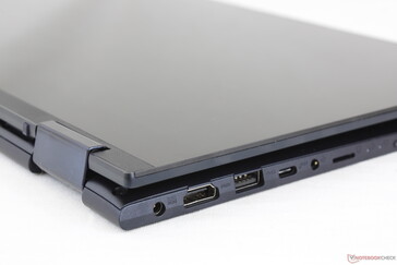 Der Tablet-Mode ist zwar nützlich, allerdings ist das Gerät deutlich schwerer als ein normales Tablet oder Detachable