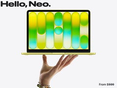 Das MacBook Neo ist nun ab 799 Euro erhältlich. Abbildung: Ein Werbefoto, das die Vorderseite des Laptops zeigt (bearbeitet).