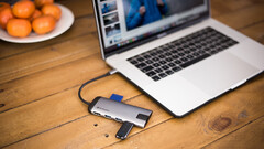 Verbatim: Neue USB-C Multiport-Hubs und USB-C-Adapter für Laptops und MacBooks.