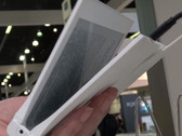 E Ink: Komplett faltbares Display vorgestellt (Bild: Screenshot, Charbax)