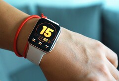 Der Smartwatch-Markt ist im vierten Quartal 2022 um 18 Prozent geschrumpft, Apple verliert weniger Verkäufe als Samsung. (Bild: Onur Binay)
