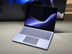 Surface Laptop 13 2026