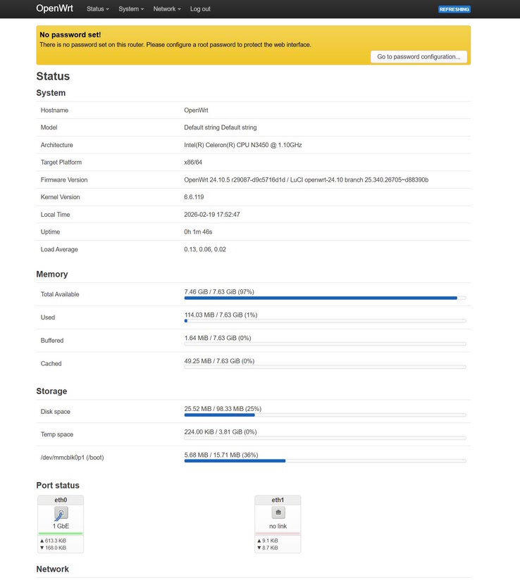 Wir haben uns via Browser in OpenWRT eingeloggt - Neues Passwort setzen nicht vergessen