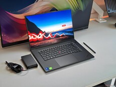 Der Nachfolger des ThinkPad X1 Extreme überzeugt - Lenovo ThinkPad T1g Gen 8 Laptop im Test