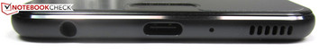 Fußseite: Headsetbuchse, USB-2.0-Port, Mikrofon, Lautsprecher