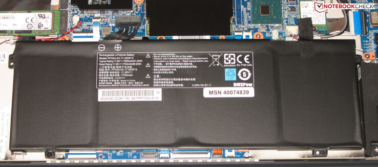 Der Akku verfügt über eine Kapazität von 91,24 Wh.