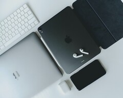 Entwickler können ihre Apps nun als Universal-Software für alle Apple-Geräte anbieten. (Bild: Matthew Tran, Unsplash)