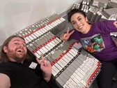 Jacob Weldon und Raquel Lin haben die Master Tapes von Reboot gefunden. (Foto: Reboot Rewind/Jacob Weldon/Raquel Lin)