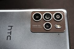Das HTC U23 Pro 5G besitzt eine 108 Megapixel Hauptkamera mit optischer Bildstabilisierung. (Bild: Symbian)
