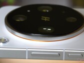 Das Oppo Find X10 Pro Max könnte auf der Kippe stehen, das Find X10 Ultra wird mit noch größerem Telefoto-Sensor getestet.