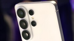 Wie ein Galaxy S26 Ultra, nur kompakter und ohne S-Pen: Das Samsung Galaxy S27 Pro soll ein 6,43 Zoll Display bekommen.