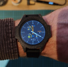 ZSWatch: Neue Smartwatch kann nachgebaut werden (Bild: jakkra, bearbeitet)