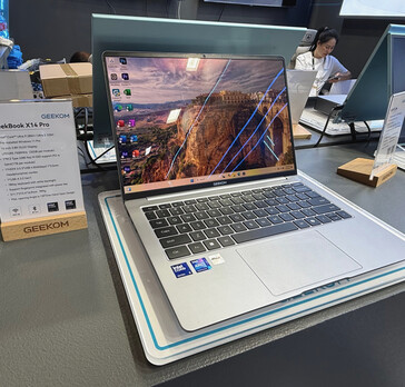 Geekom GeekBook X14 Pro