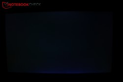 Leichte Lichthöfe unten