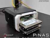 PiNAS: Raspberry Pi wird zum besonders günstigen NAS für zwei Laufwerke (Bild: AraymBox)