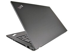 Das ThinkPad T14 kostet als Refurbished-Notebook heute nur rund 320 Euro (Bildquelle: Benjamin Herzig)