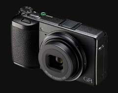 Die Ricoh GR IV wird ab September ausgeliefert. (Bildquelle: Ricoh)