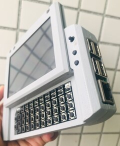 MutantC V4: Der Handheld ist durchaus exotisch