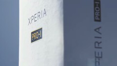 Sony ist sichtlich stolz darauf, dass die Verpackung des Xperia Pro-I Alpha komplett auf Plastik verzichtet. (Bild: Sony)